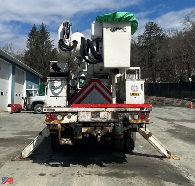 Image of International Durastar 4300 equipment image 1