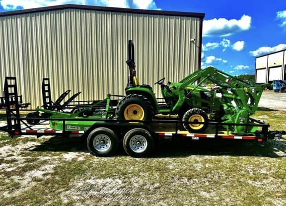 Image of John Deere 3025E Primary image