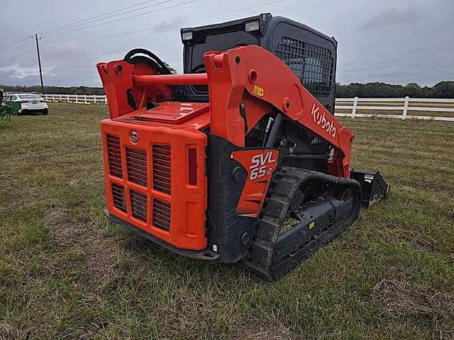 Image of Kubota SVL65-2 equipment image 4