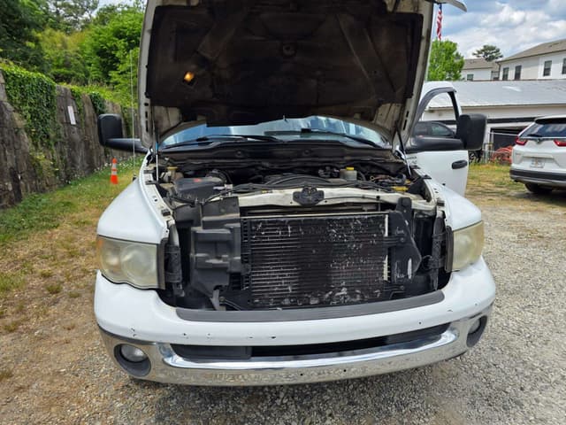 Image of Dodge Ram 3500 equipment image 3