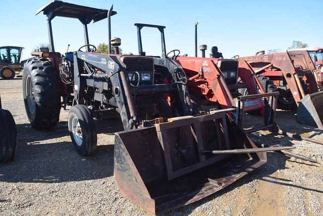 Image of Massey Ferguson 383 equipment image 3