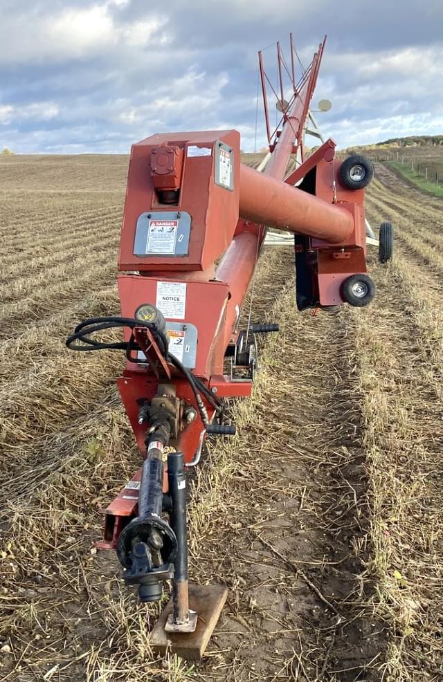 Image of Farm King 1082 equipment image 2