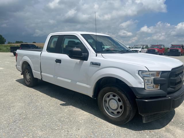 Image of Ford F-150 equipment image 4