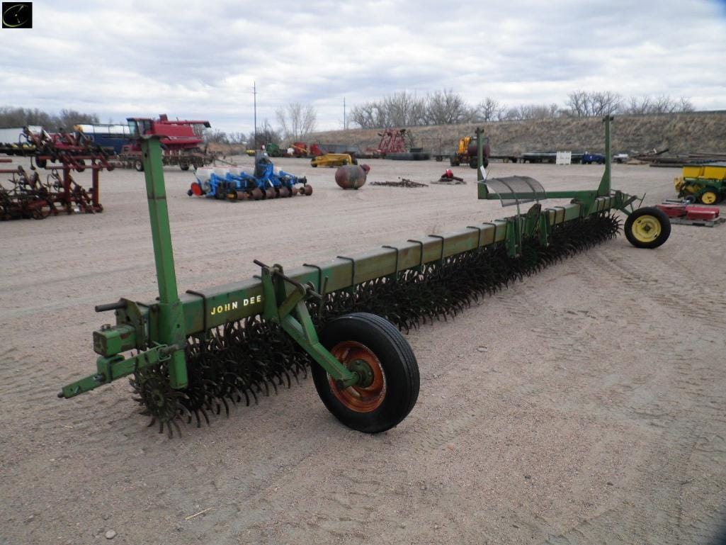Main image John Deere 400