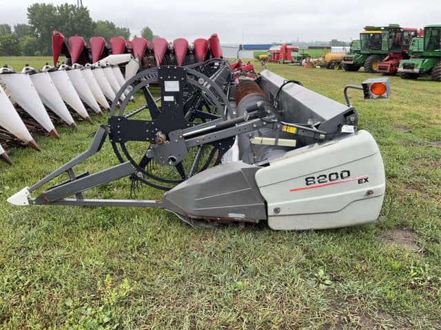 Image of AGCO 8200 equipment image 1