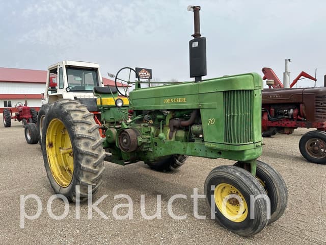 Image of John Deere 70 equipment image 2