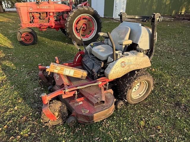 Image of Exmark Lazer Z equipment image 1