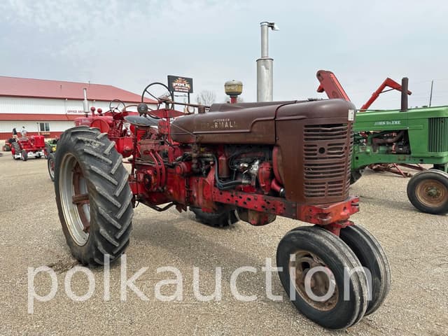 Image of Farmall Super M-TA equipment image 2