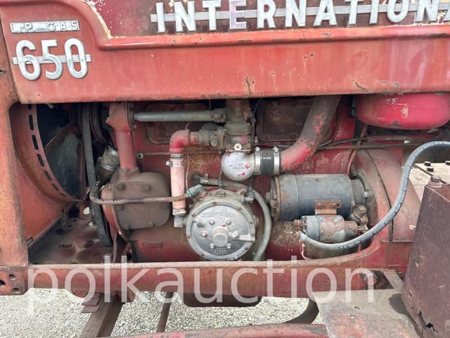 Image of International Harvester 650 equipment image 3