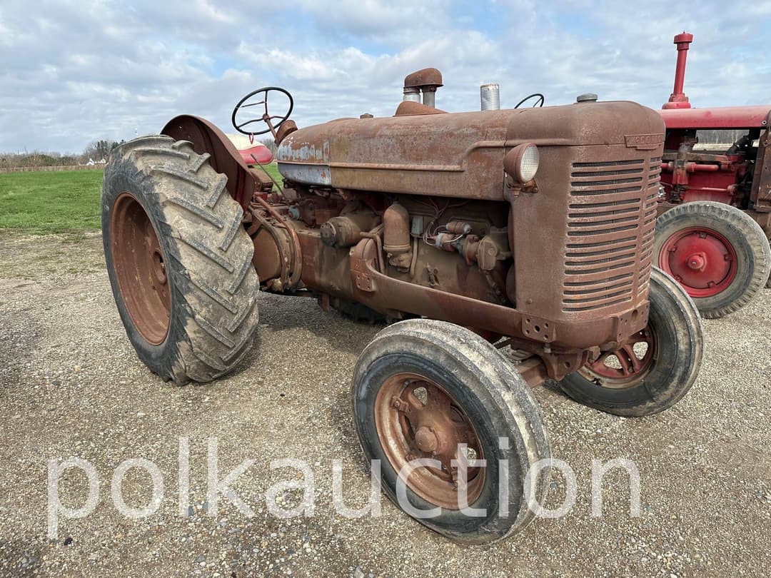 Image of Farmall W9 Primary image