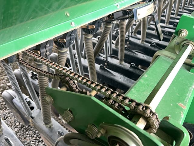 Image of Great Plains 2000 equipment image 2