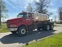 1998 Ford LT9513 Image