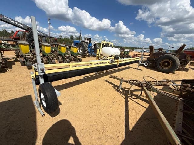 Image of GrassWorks Manufacturing Weed Wiper equipment image 2