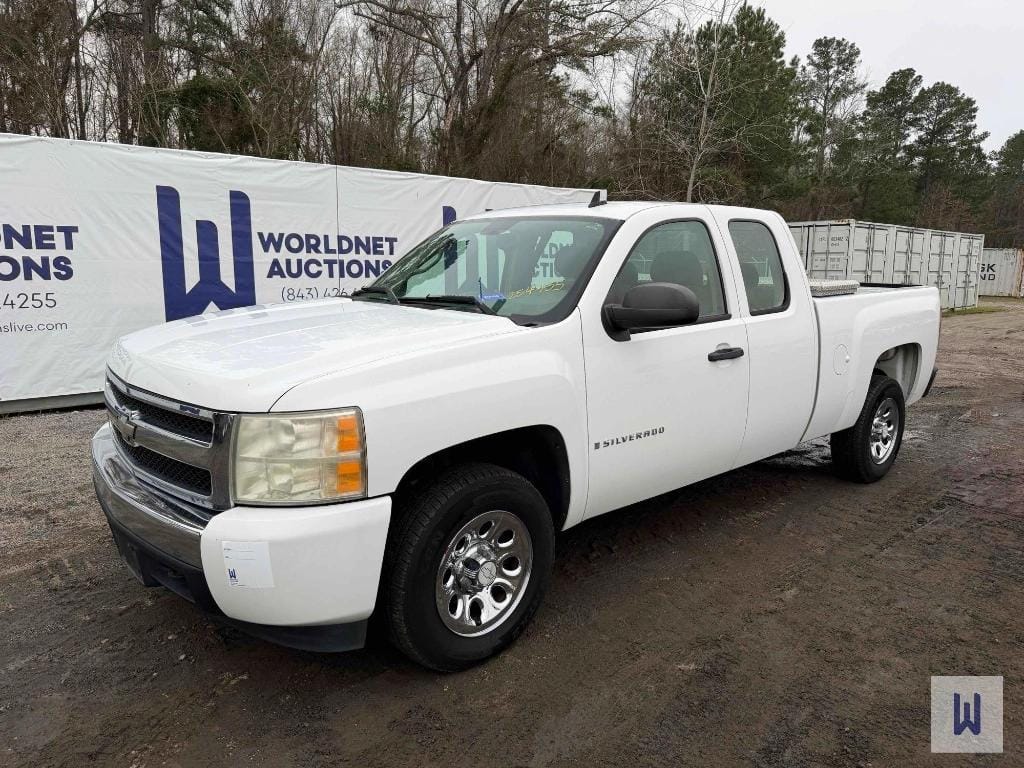 2008 Chevrolet 1500 Equipment Image0