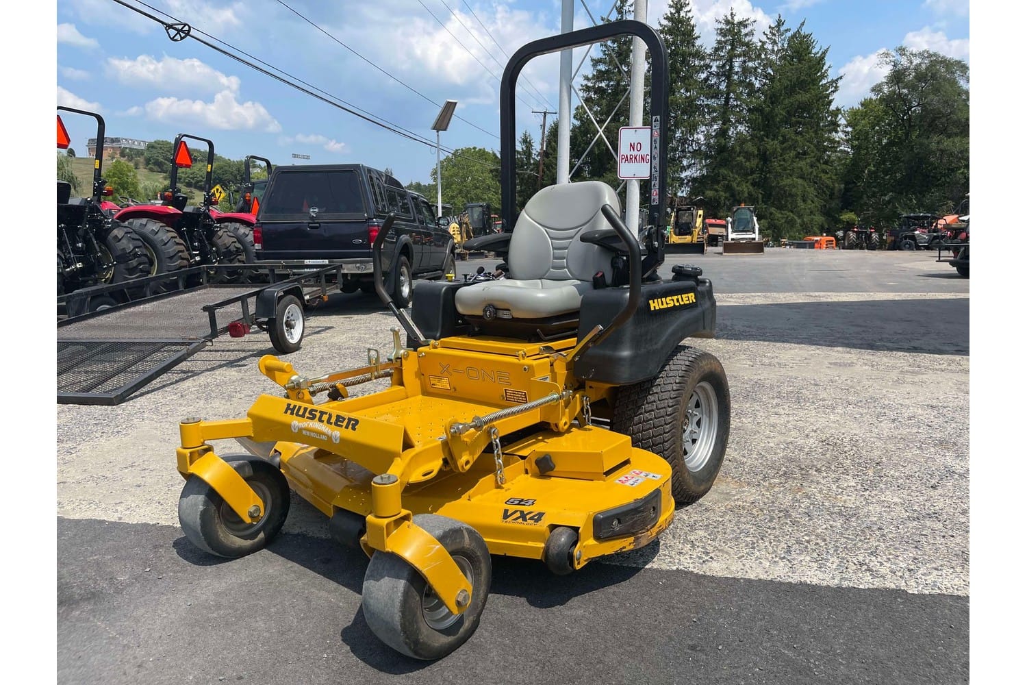 2016 Hustler X-ONE Equipment Image0