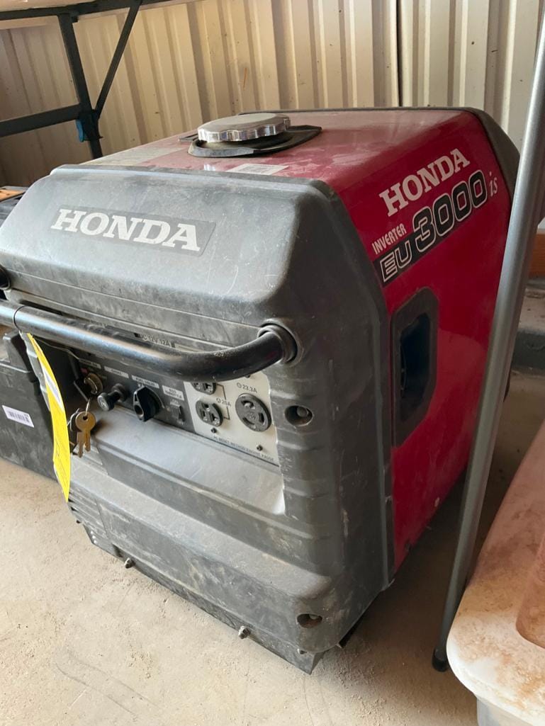 Main image Honda EU3000is