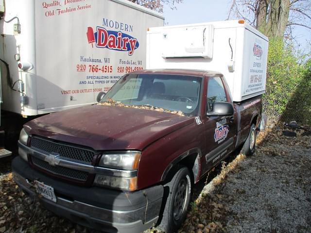 Image of Chevrolet Silverado equipment image 3