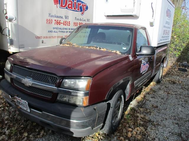 Image of Chevrolet Silverado equipment image 4