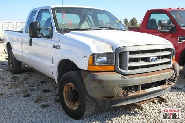 Image of Ford F-250 equipment image 1