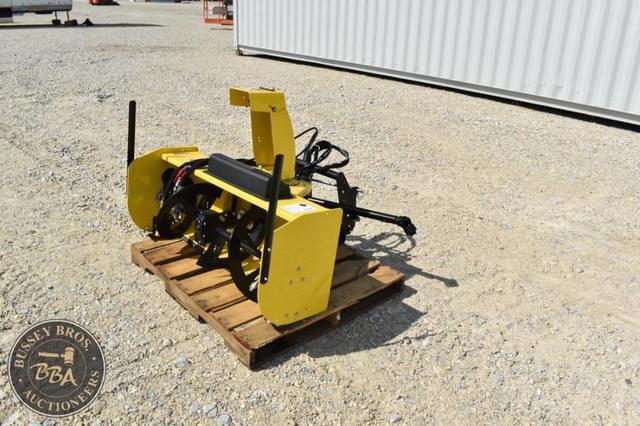 Image of John Deere 47 equipment image 2