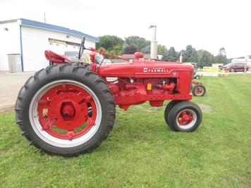 Main image Farmall H