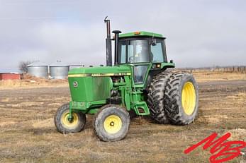 Main image John Deere 4440 0