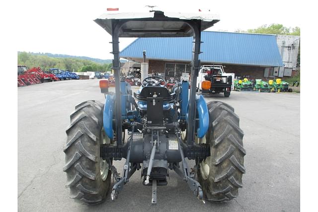 Image of New Holland 3930 equipment image 3