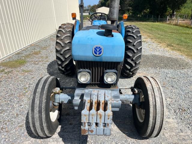 Image of New Holland 3930 equipment image 3