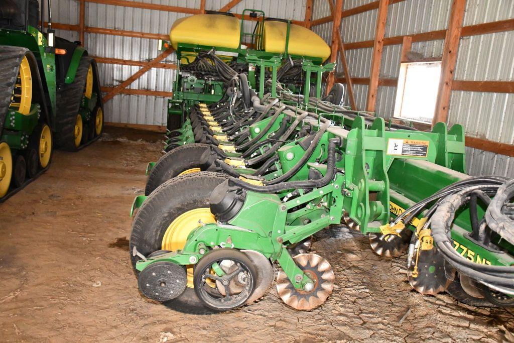 Image of John Deere 1775 Image 0