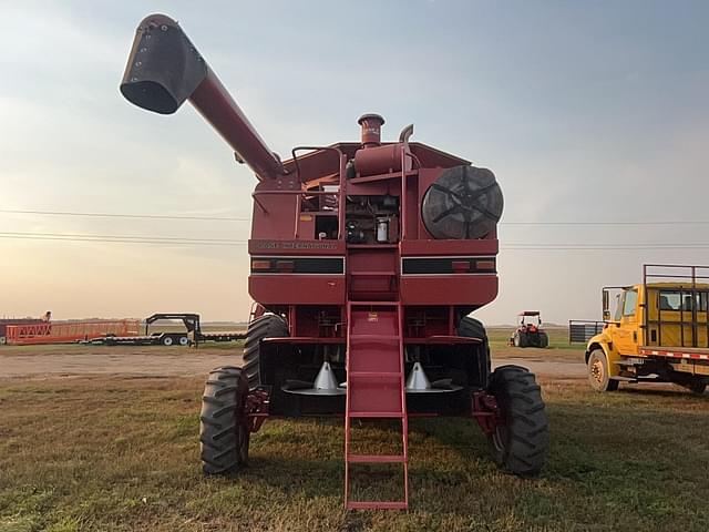 Image of Case IH 1688 equipment image 2