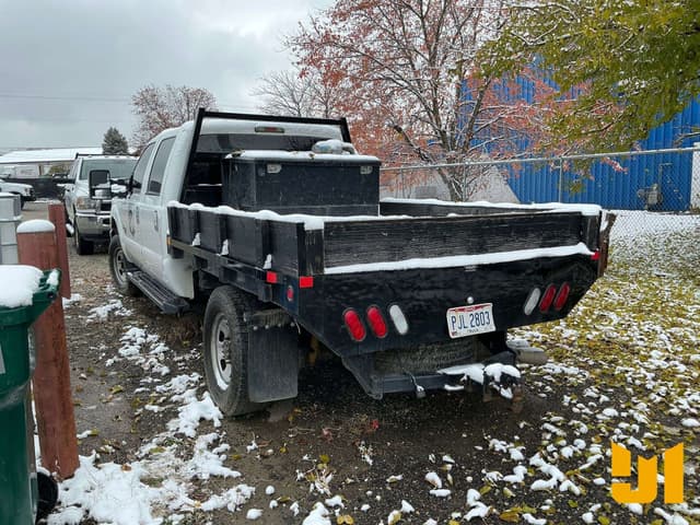 Image of Ford F-350 equipment image 1