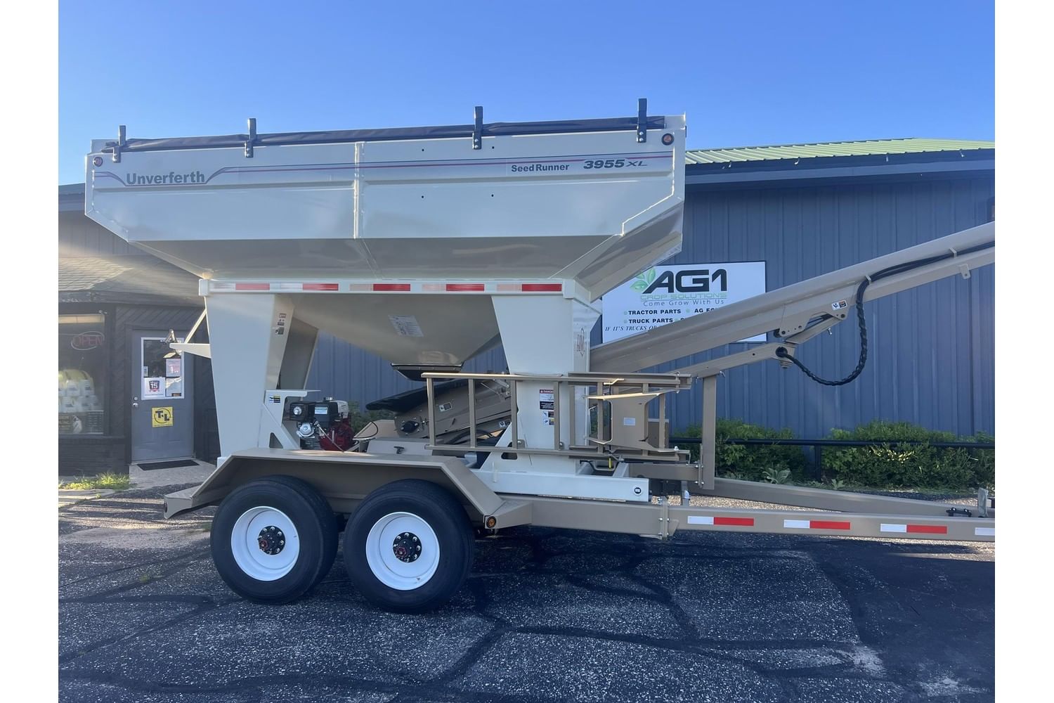 Unverferth 3955XL Equipment Image0