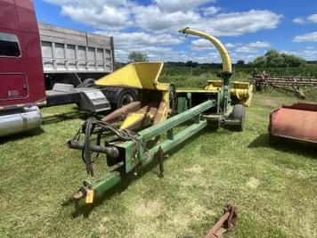 Main image John Deere 3960
