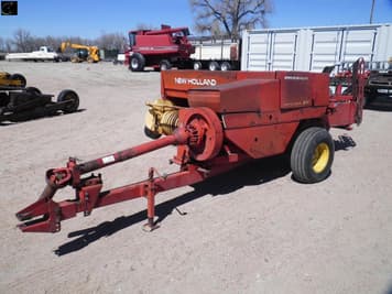 Main image New Holland 320