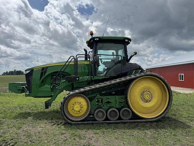 Image of John Deere 8335RT equipment image 2