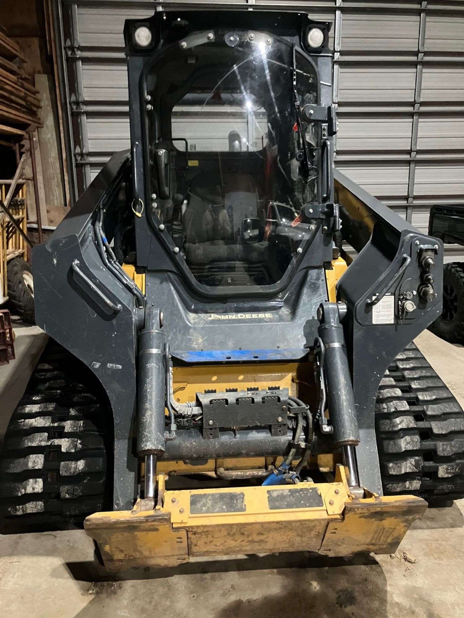 2022 John Deere 333G Equipment Image0