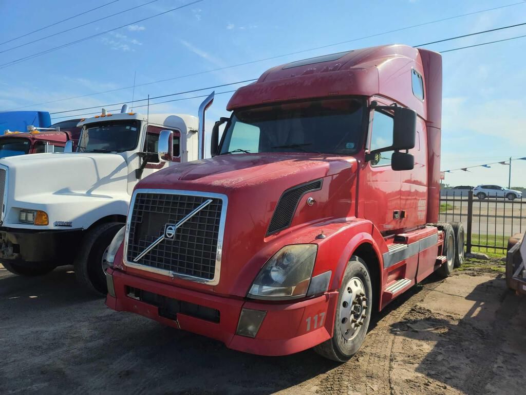 Main image Volvo VNL