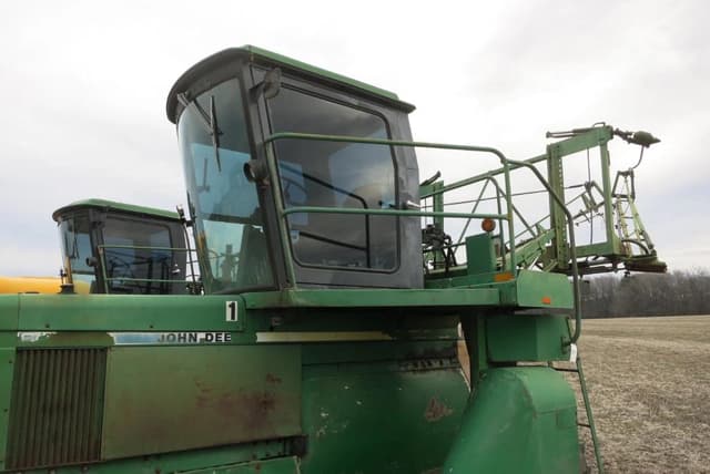 Image of John Deere 6000 equipment image 2