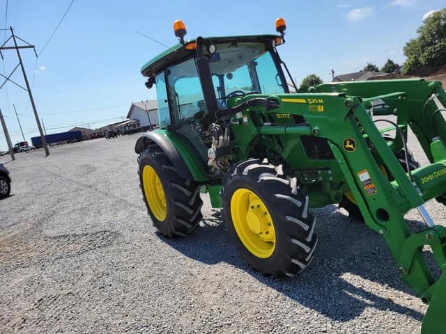Image of John Deere 5075E equipment image 2
