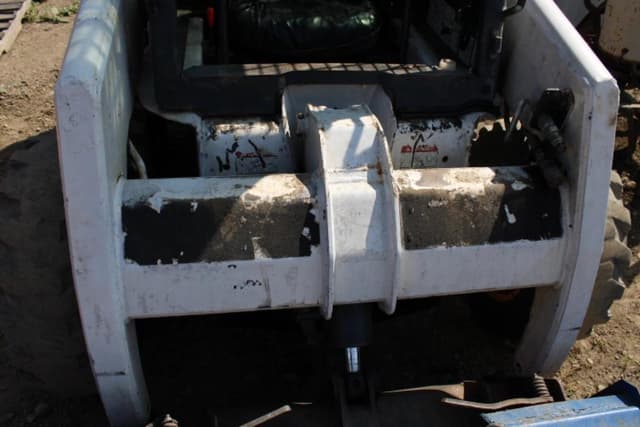 Image of Bobcat 763 equipment image 4