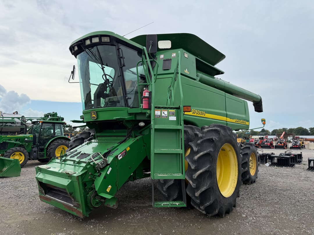 Image of John Deere 9760 STS Primary image