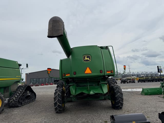 Image of John Deere 9760 STS equipment image 4