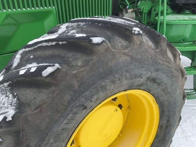 Image of John Deere 4960 equipment image 1