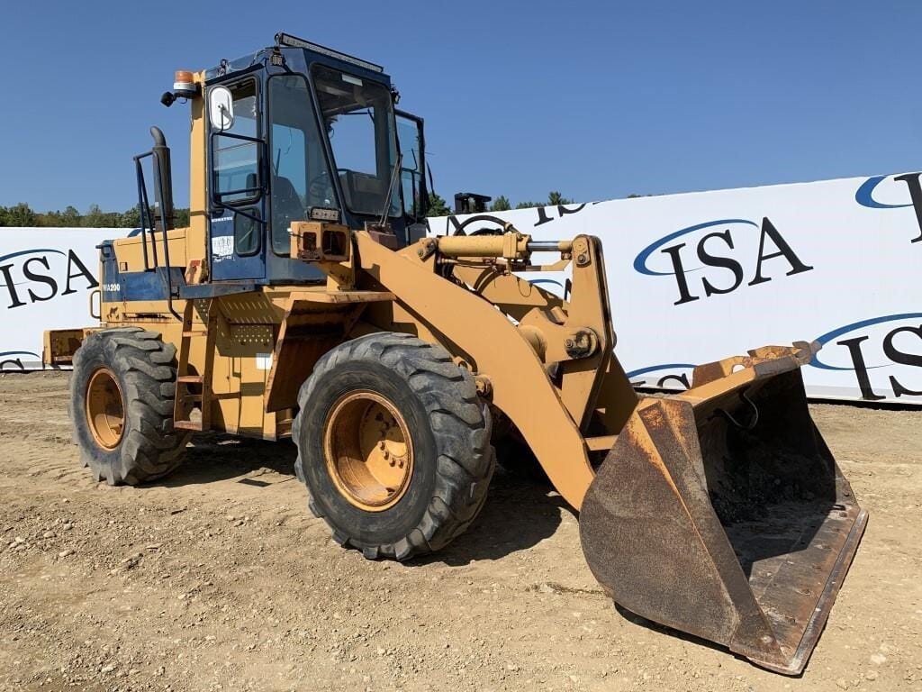 Main image Komatsu WA200