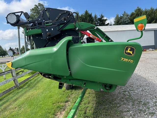 Image of John Deere 735FD equipment image 1