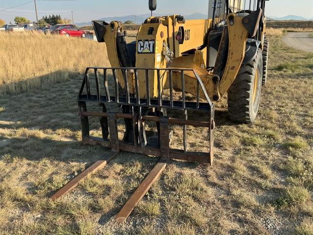Image of Caterpillar TH460B equipment image 2