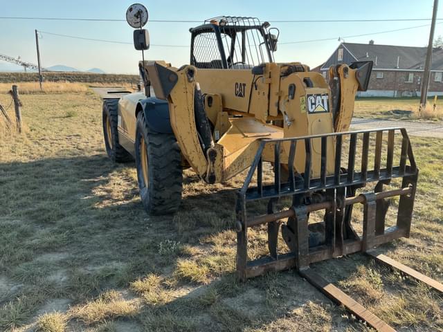 Image of Caterpillar TH460B equipment image 3