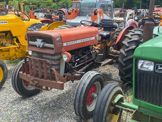 Image of Massey Ferguson 135 equipment image 2