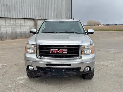 Image of GMC Sierra 1500 equipment image 1