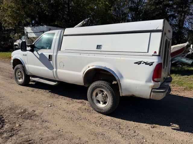Image of Ford F-250 equipment image 2